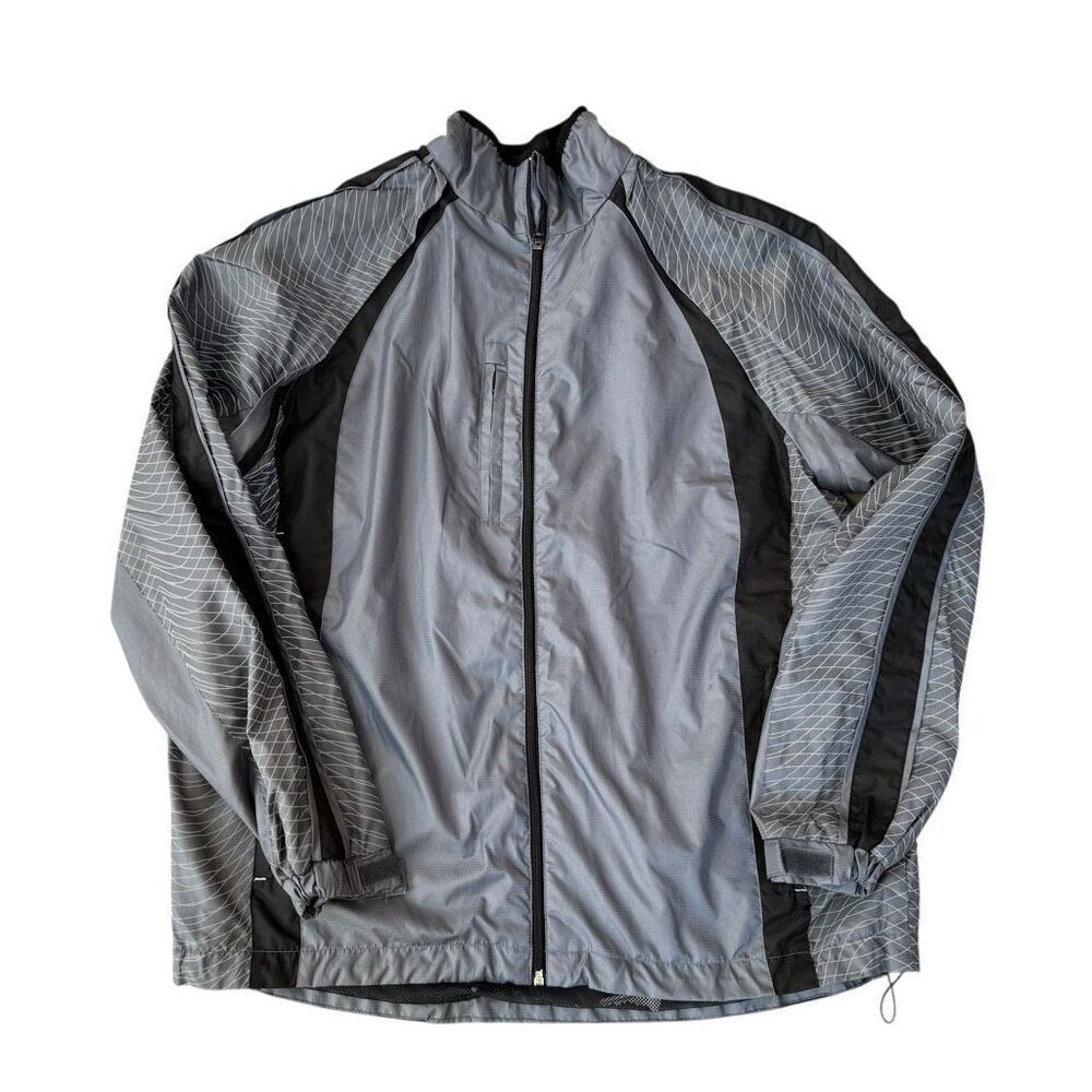 IllumiNITE Reflectivewear Vented Cycling/Running mens Jacket Grey size L